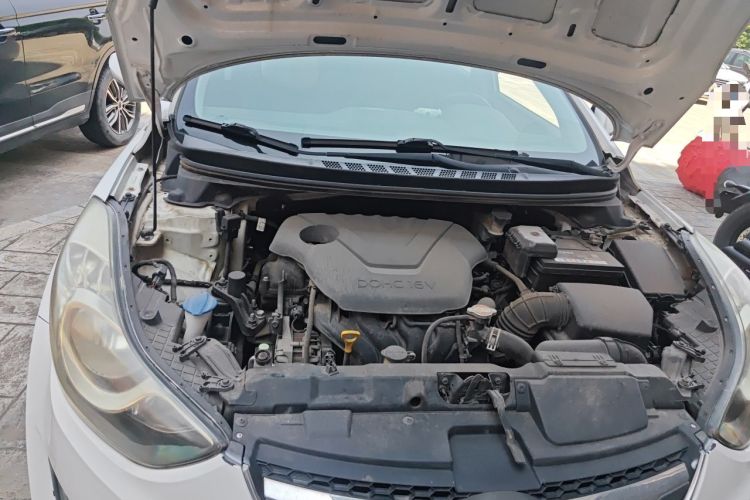 Used Hyundai Elantra (5th Generation / Langdong) 2015 1.6L Automatic Leading Model Engine Bay Right