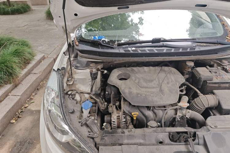 Used Hyundai Elantra (5th Generation / Langdong) 2015 1.6L Automatic Leading Model Engine Bay Right