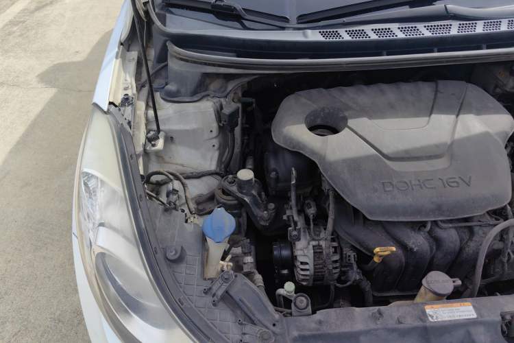 Used Hyundai Elantra (5th Generation / Langdong) 2015 1.6L Automatic Leading Model Engine Bay Right