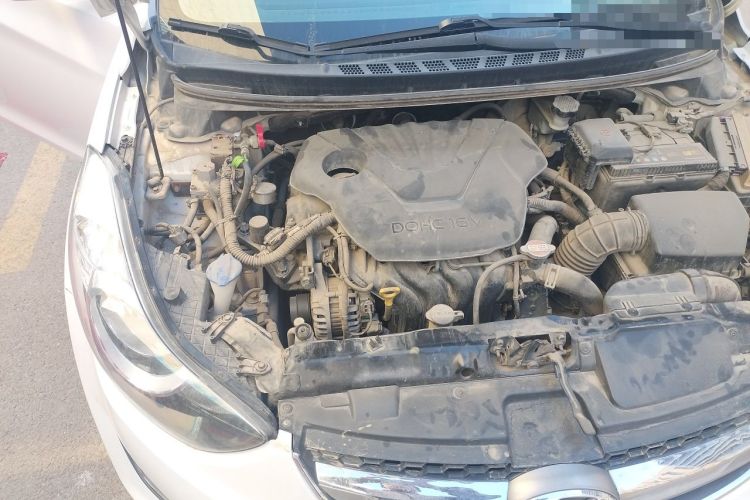 Used Hyundai Elantra (5th Generation / Langdong) 2015 1.6L Automatic Fashion Model Engine Bay Right