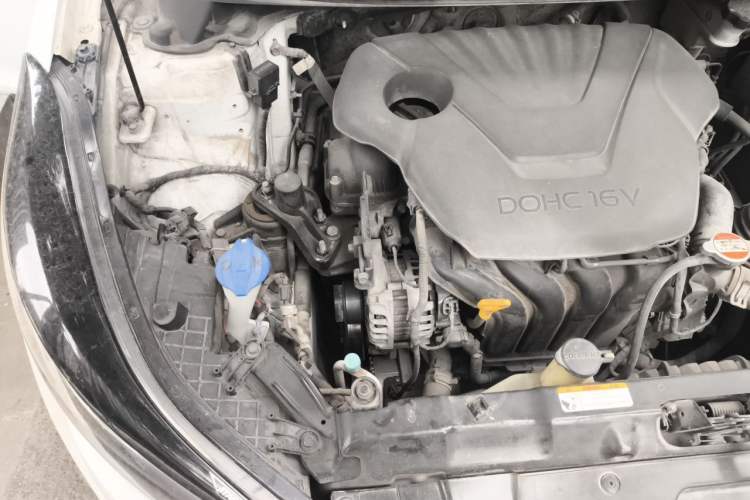 Used Hyundai Elantra (5th Generation / Langdong) 2015 1.6L Manual Fashion Edition Engine Bay Right