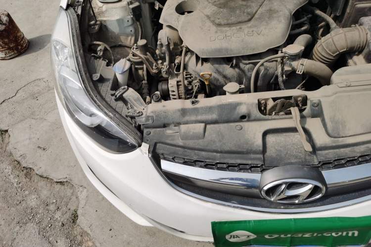 Used Hyundai Elantra (5th Generation / Langdong) 2015 1.6L Manual Leading Model Engine Bay Right