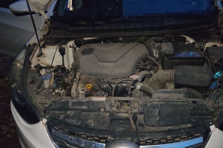 Used Hyundai Elantra (5th Generation / Langdong) 2015 1.6L Automatic Luxury Model Engine Bay Right