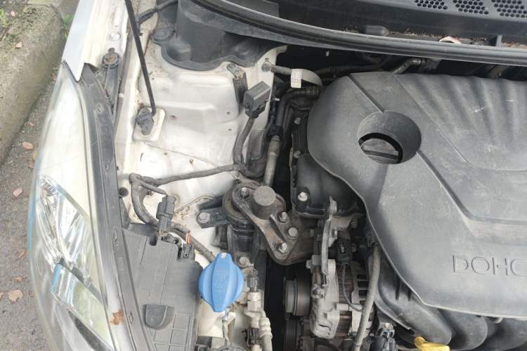 Used Hyundai Elantra (5th Generation / Langdong) 2015 1.6L Automatic Fashion Model Engine Bay Right
