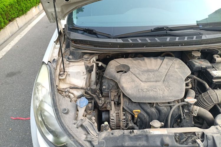 Used Hyundai Elantra (5th Generation / Langdong) 2015 1.6L Automatic Leading Model Engine Bay Right