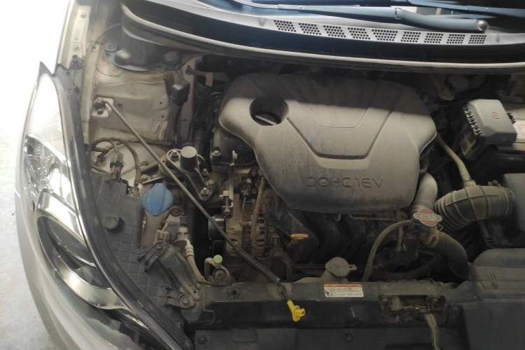 Used Hyundai Elantra (5th Generation / Langdong) 2015 1.6L Automatic Leading Model Engine Bay Right