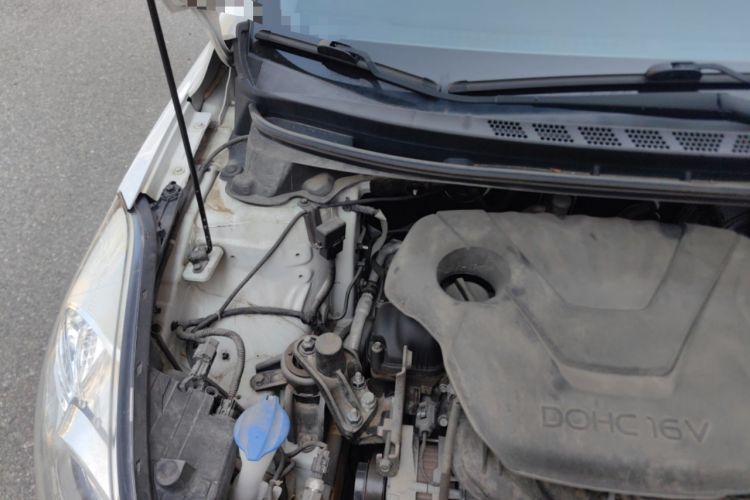 Used Hyundai Elantra (5th Generation / Langdong) 2015 1.6L Automatic Fashion Model Engine Bay Right