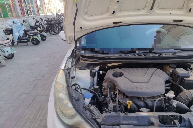 Used Hyundai Elantra (5th Generation / Langdong) 2015 1.6L Manual Fashion Edition Engine Bay Right
