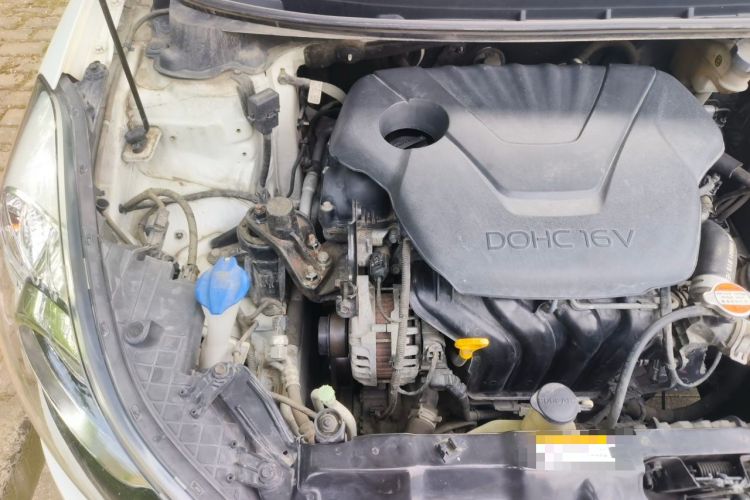 Used Hyundai Elantra (5th Generation / Langdong) 2015 1.6L Manual Leading Model Engine Bay Right