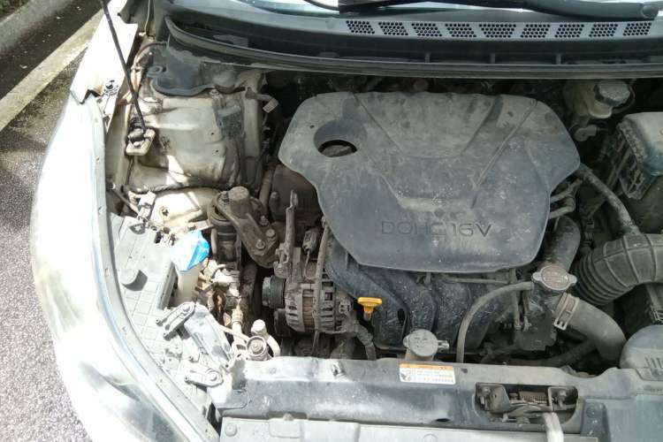 Used Hyundai Elantra (5th Generation / Langdong) 2015 1.6L Automatic Fashion Model Engine Bay Right