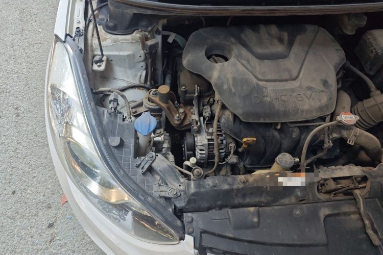 Used Hyundai Elantra (5th Generation / Langdong) 2015 1.6L Automatic Leading Model Engine Bay Right