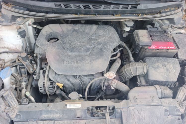 Used Hyundai Elantra (5th Generation / Langdong) 2015 1.6L Automatic Leading Model Engine Bay