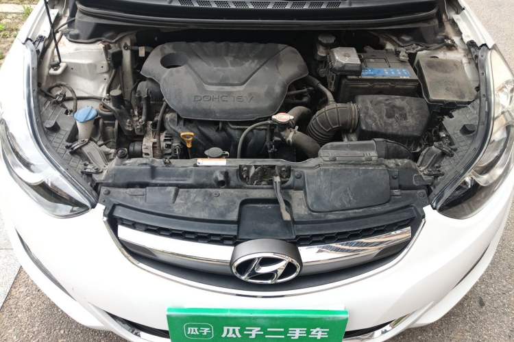 Used Hyundai Elantra (5th Generation / Langdong) 2015 1.6L Automatic Leading Model Engine Bay