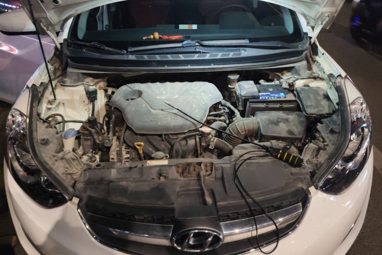 Used Hyundai Elantra (5th Generation / Langdong) 2015 1.6L Automatic Fashion Model Engine Bay