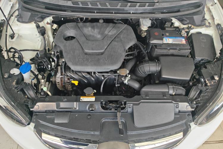 Used Hyundai Elantra (5th Generation / Langdong) 2015 1.6L Automatic Leading Model Engine Bay