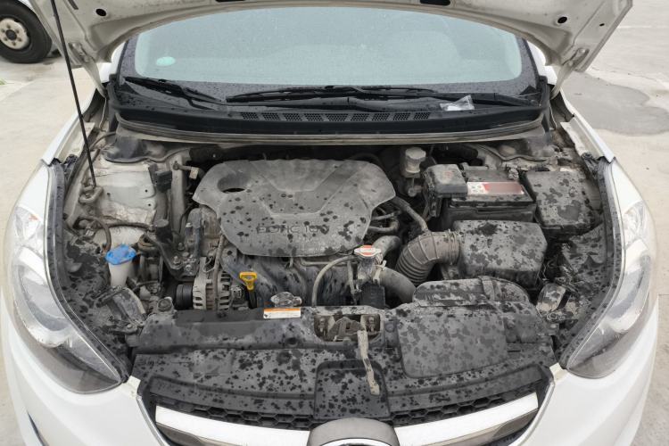 Used Hyundai Elantra (5th Generation / Langdong) 2015 1.6L Automatic Leading Model Engine Bay