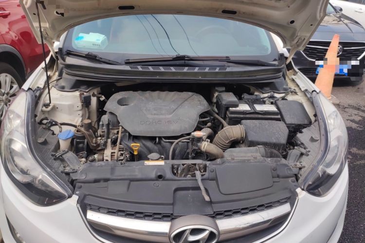 Used Hyundai Elantra (5th Generation / Langdong) 2015 1.6L Manual Leading Model Engine Bay