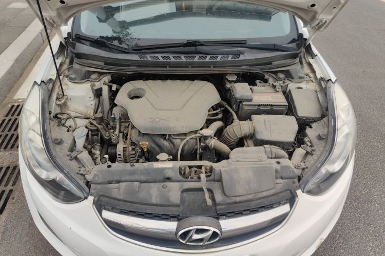 Used Hyundai Elantra (5th Generation / Langdong) 2015 1.6L Automatic Leading Model Engine Bay