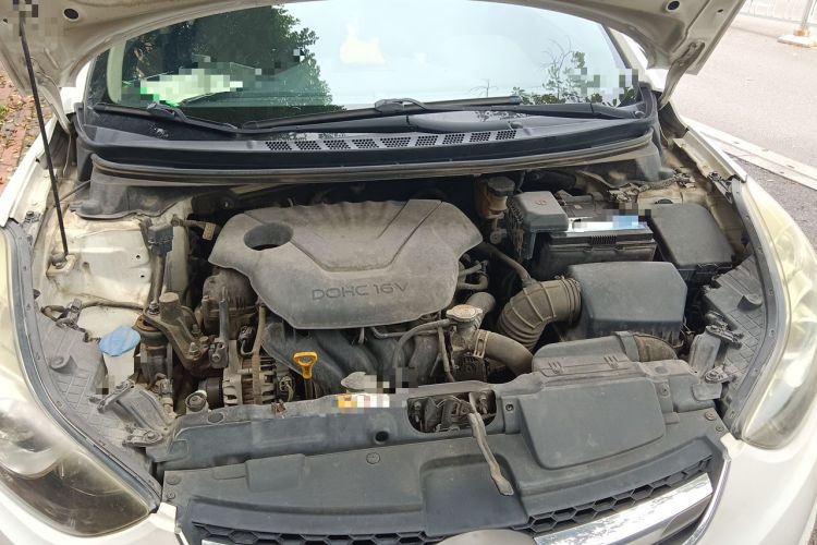 Used Hyundai Elantra (5th Generation / Langdong) 2015 1.6L Automatic Leading Model Engine Bay