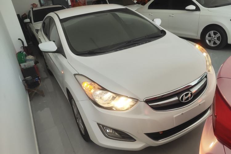 Used Hyundai Elantra (5th Generation / Langdong) 2015 1.6L Automatic Fashion Model Exterior 1