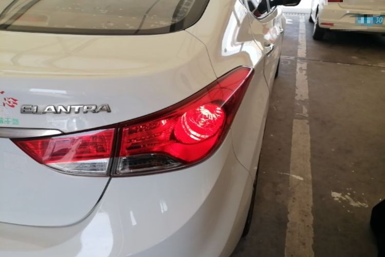 Used Hyundai Elantra (5th Generation / Langdong) 2015 1.6L Automatic Leading Model Exterior 3