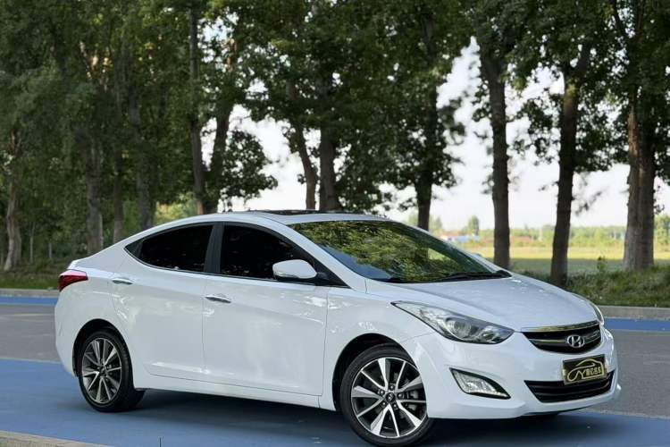 Used Hyundai Elantra (5th Generation / Langdong) 2015 1.6L Automatic Leading Model Exterior 6