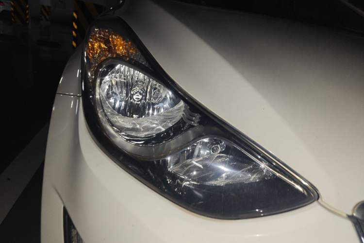 Used Hyundai Elantra (5th Generation / Langdong) 2015 1.6L Automatic Leading Model Exterior 6