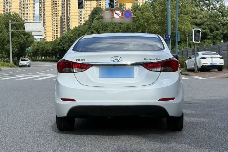 Used Hyundai Elantra (5th Generation / Langdong) 2015 1.6L Automatic Leading Model Exterior 6