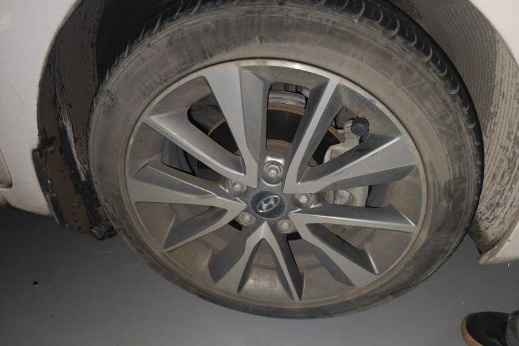 Used Hyundai Elantra (5th Generation / Langdong) 2015 1.6L Automatic Leading Model Exterior 7