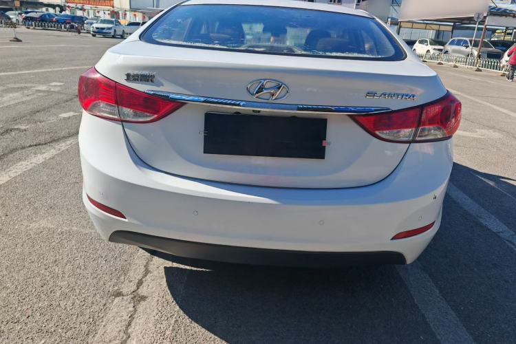 Used Hyundai Elantra (5th Generation / Langdong) 2015 1.6L Automatic Leading Model Exterior 9