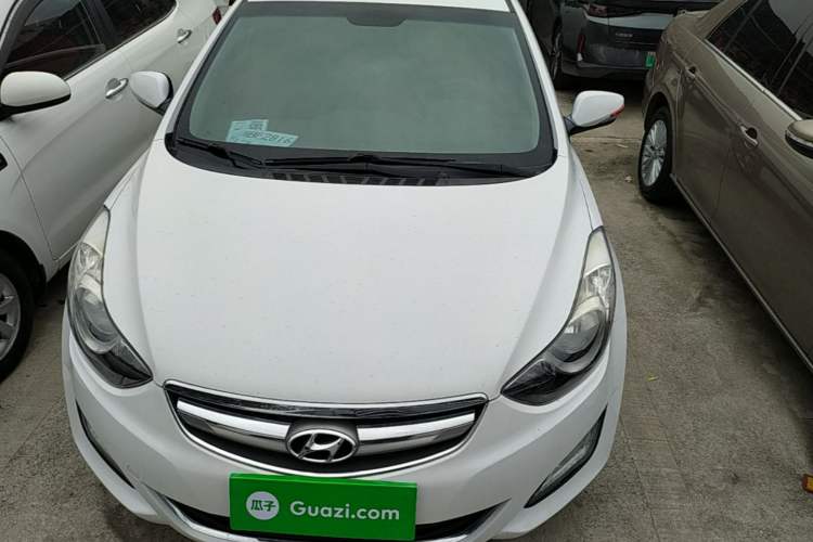 Used Hyundai Elantra (5th Generation / Langdong) 2015 1.6L Manual Leading Model Front
