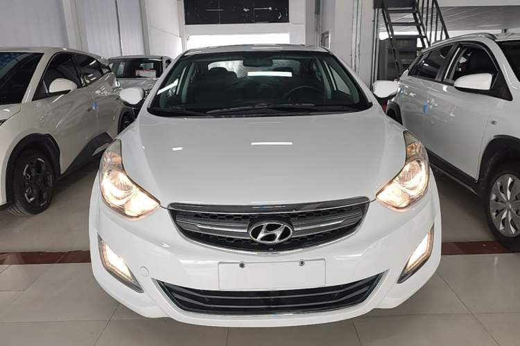 Used Hyundai Elantra (5th Generation / Langdong) 2015 1.6L Automatic Leading Model Front
