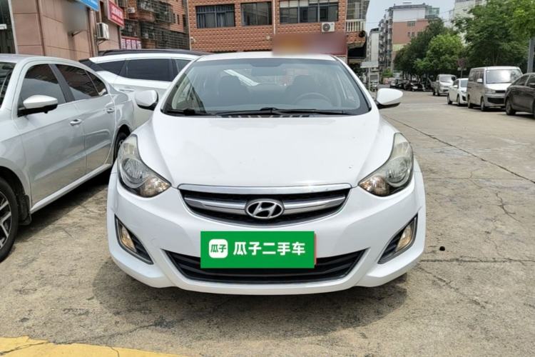 Used Hyundai Elantra (5th Generation / Langdong) 2015 1.6L Automatic Fashion Model Front