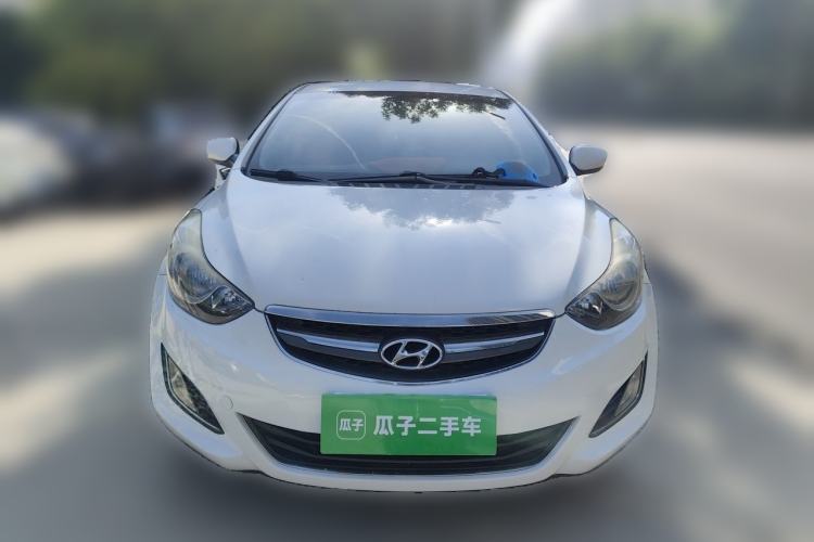 Used Hyundai Elantra (5th Generation / Langdong) 2015 1.6L Automatic Fashion Model Front