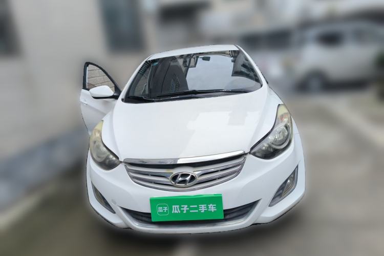 Used Hyundai Elantra (5th Generation / Langdong) 2015 1.6L Manual Fashion Edition Front