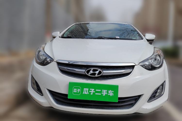 Used Hyundai Elantra (5th Generation / Langdong) 2015 1.6L Automatic Fashion Model Front