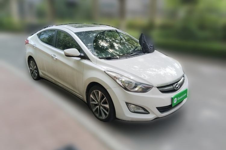 Used Hyundai Elantra (5th Generation / Langdong) 2015 1.6L Automatic Leading Model Front Right 45 Deg