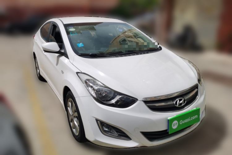 Used Hyundai Elantra (5th Generation / Langdong) 2015 1.6L Manual Fashion Edition Front Right 45 Deg