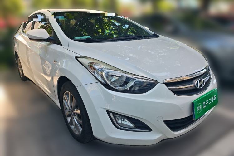 Used Hyundai Elantra (5th Generation / Langdong) 2015 1.6L Automatic Fashion Model Front Right 45 Deg