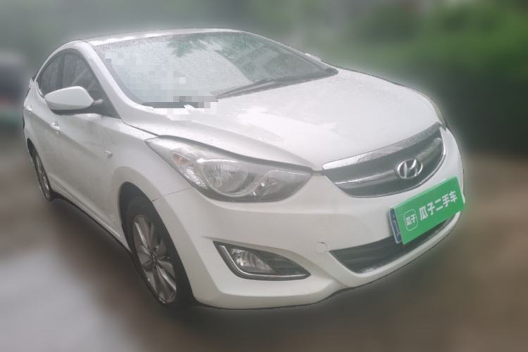 Used Hyundai Elantra (5th Generation / Langdong) 2015 1.6L Manual Fashion Edition Front Right 45 Deg