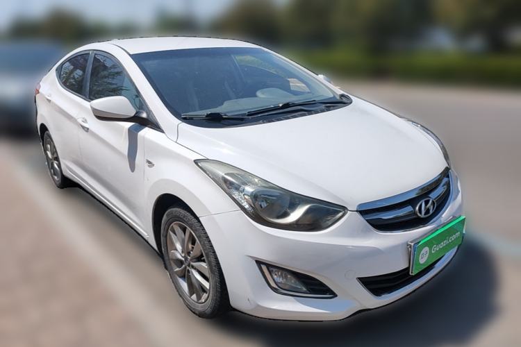 Used Hyundai Elantra (5th Generation / Langdong) 2015 1.6L Manual Fashion Edition Front Right 45 Deg