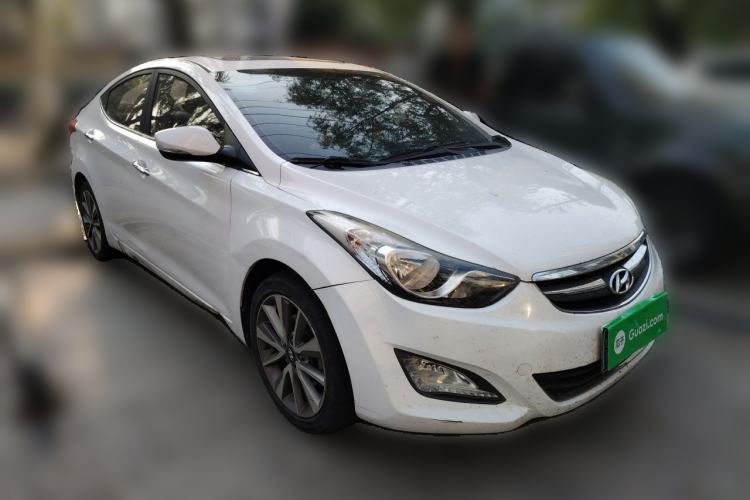 Used Hyundai Elantra (5th Generation / Langdong) 2015 1.6L Automatic Leading Model Front Right 45 Deg