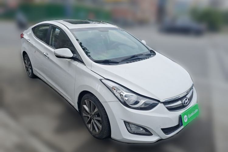 Used Hyundai Elantra (5th Generation / Langdong) 2015 1.6L Automatic Leading Model Front Right 45 Deg