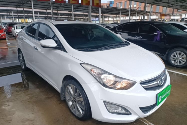 Used Hyundai Elantra (5th Generation / Langdong) 2015 1.6L Automatic Leading Model Front Right 45 Deg