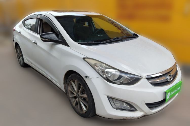 Used Hyundai Elantra (5th Generation / Langdong) 2015 1.6L Automatic Leading Model Front Right 45 Deg