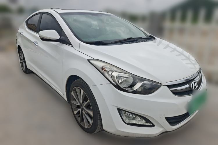 Used Hyundai Elantra (5th Generation / Langdong) 2015 1.6L Automatic Leading Model Front Right 45 Deg