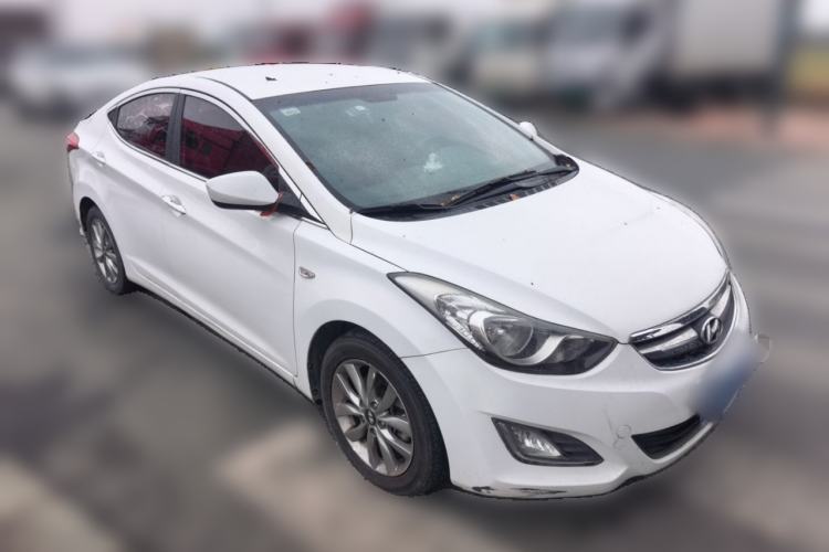 Used Hyundai Elantra (5th Generation / Langdong) 2015 1.6L Manual Fashion Edition Front Right 45 Deg