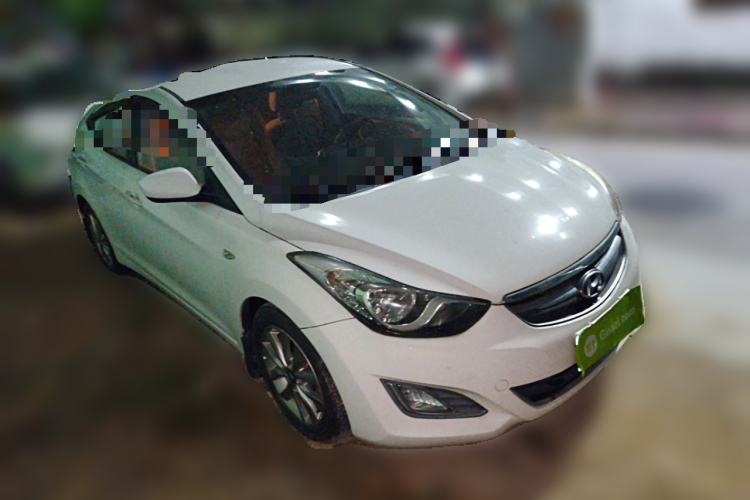Used Hyundai Elantra (5th Generation / Langdong) 2015 1.6L Manual Fashion Edition Front Right 45 Deg