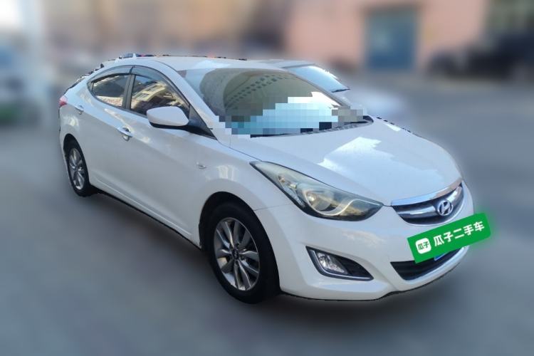 Used Hyundai Elantra (5th Generation / Langdong) 2015 1.6L Manual Fashion Edition Front Right 45 Deg