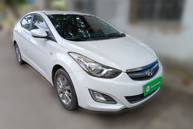 Used Hyundai Elantra (5th Generation / Langdong) 2015 1.6L Automatic Leading Model Front Right 45 Deg